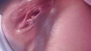 Brazzers: Скучното парти за стриди се превърна в огромен фукфест с Джена Стар на секс филми безплатно PornHD