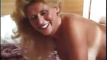 Богинята на Gape Кейт Кенеди клипчета на секс иска истински Thickie