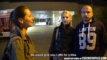 BRAZZERS Лесбийка PAWG афера ескалира до клипчета с секс Bisex FFM