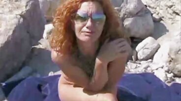 Готната домакиня е бутана силно и дълбоко от xxx klipove голямата черна анаконда на нейния треньор