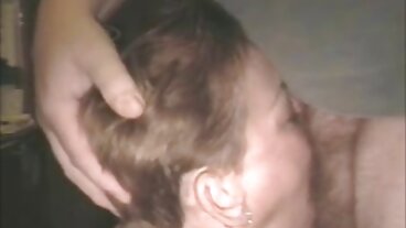 BRAZZERS Доведен син напълва Уили seks klip4eta във вакуум?! :О